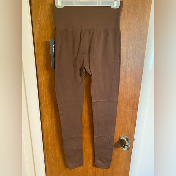 Plus Size Ladies Chocolate Brown Stretch Legging by I Believe, NWT - Picture 2 of 5